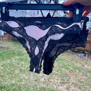 NWT LOT 2 Vintage Victorias Secret Y2K ANGELS Low-Rise Thong panties black pink